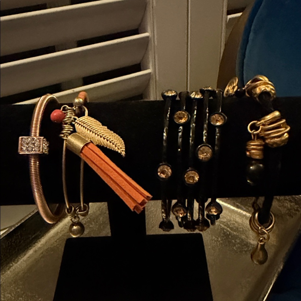 8 Stackable Bracelet Set - image 2